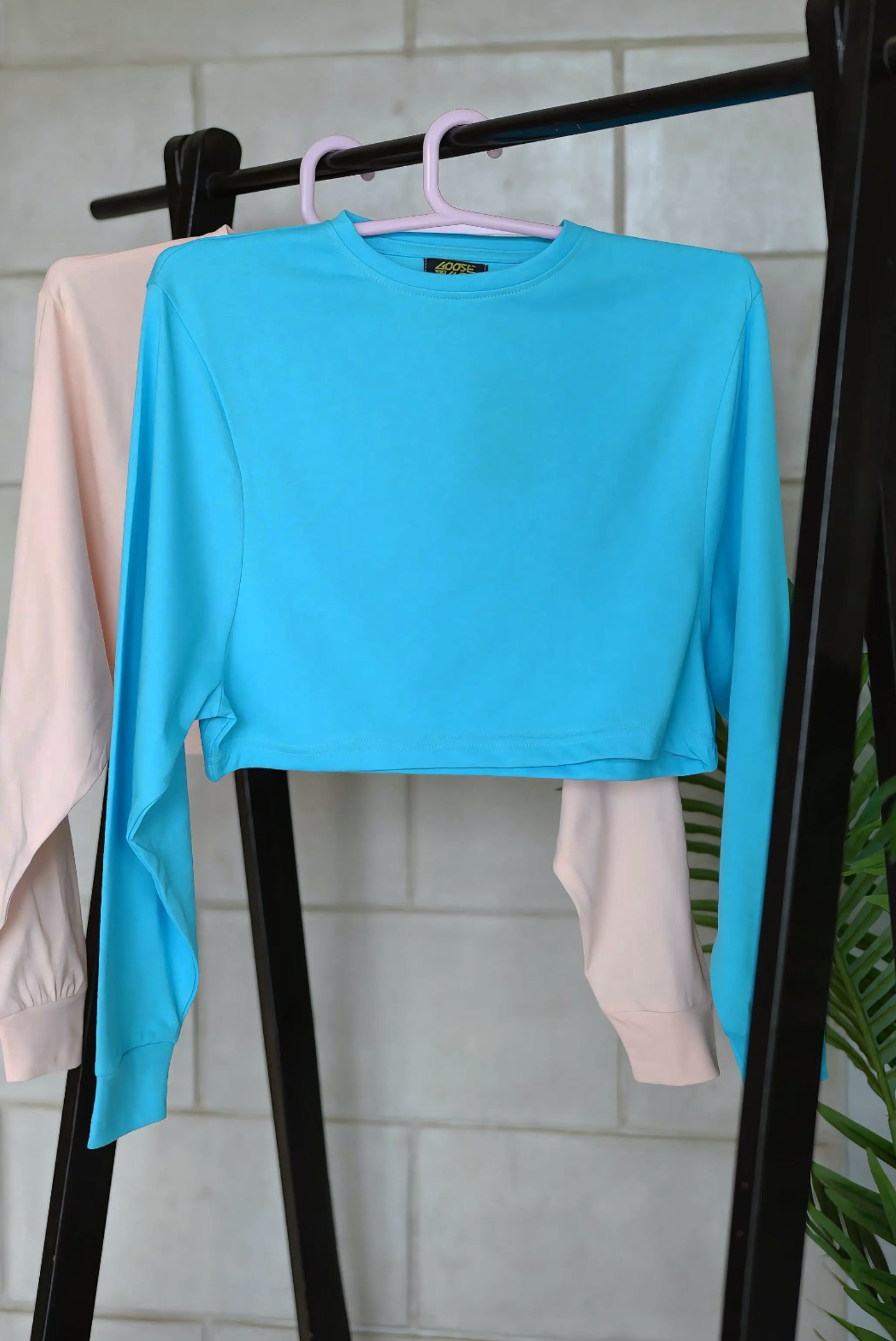 Full sleeve Crop-top
