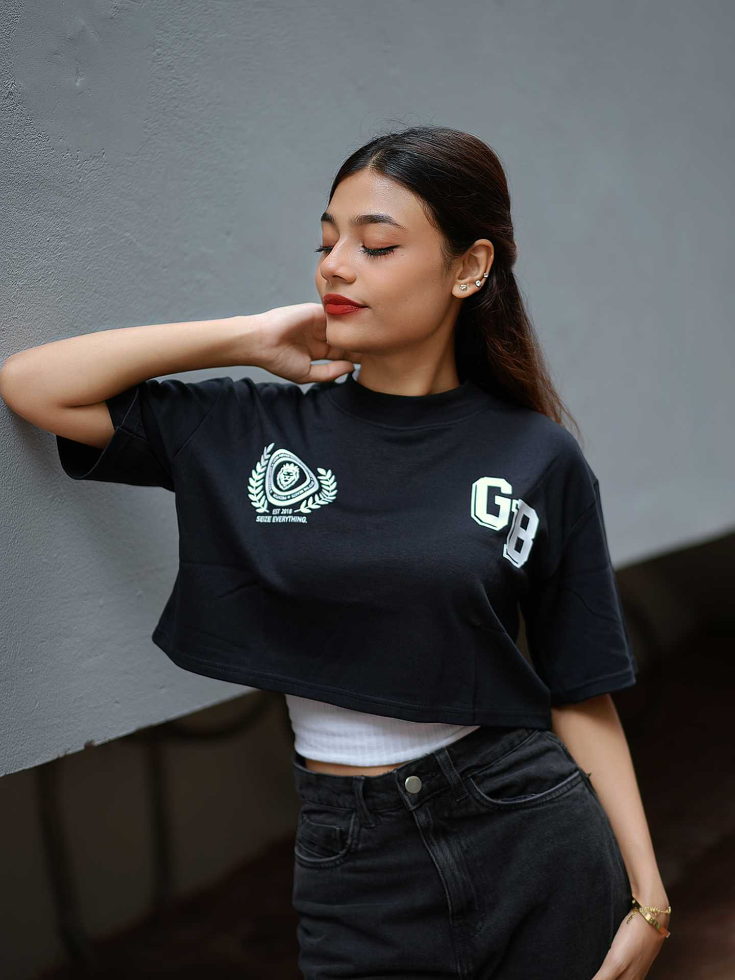 Black Drop-Crop