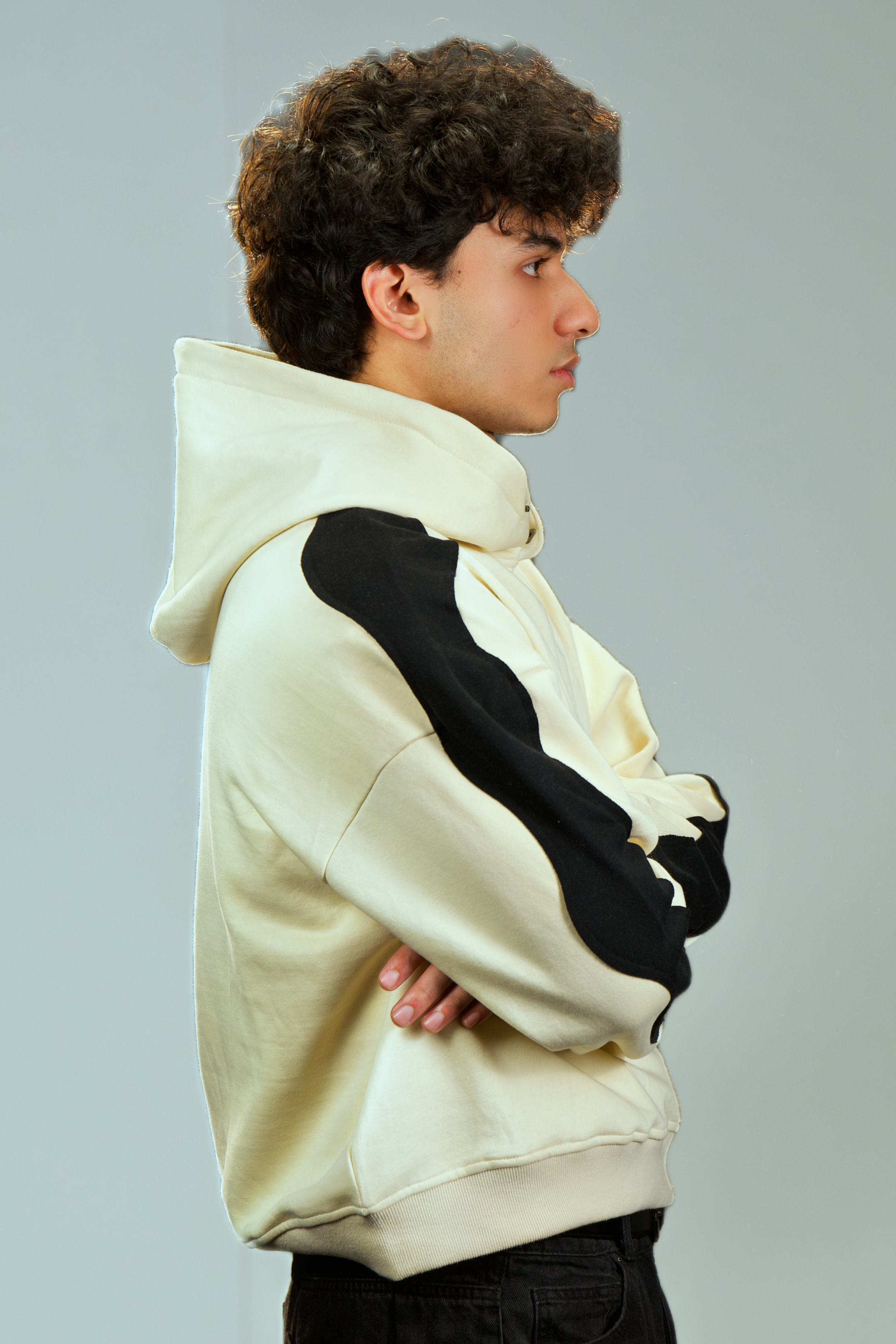 HOODIE | Cream Black