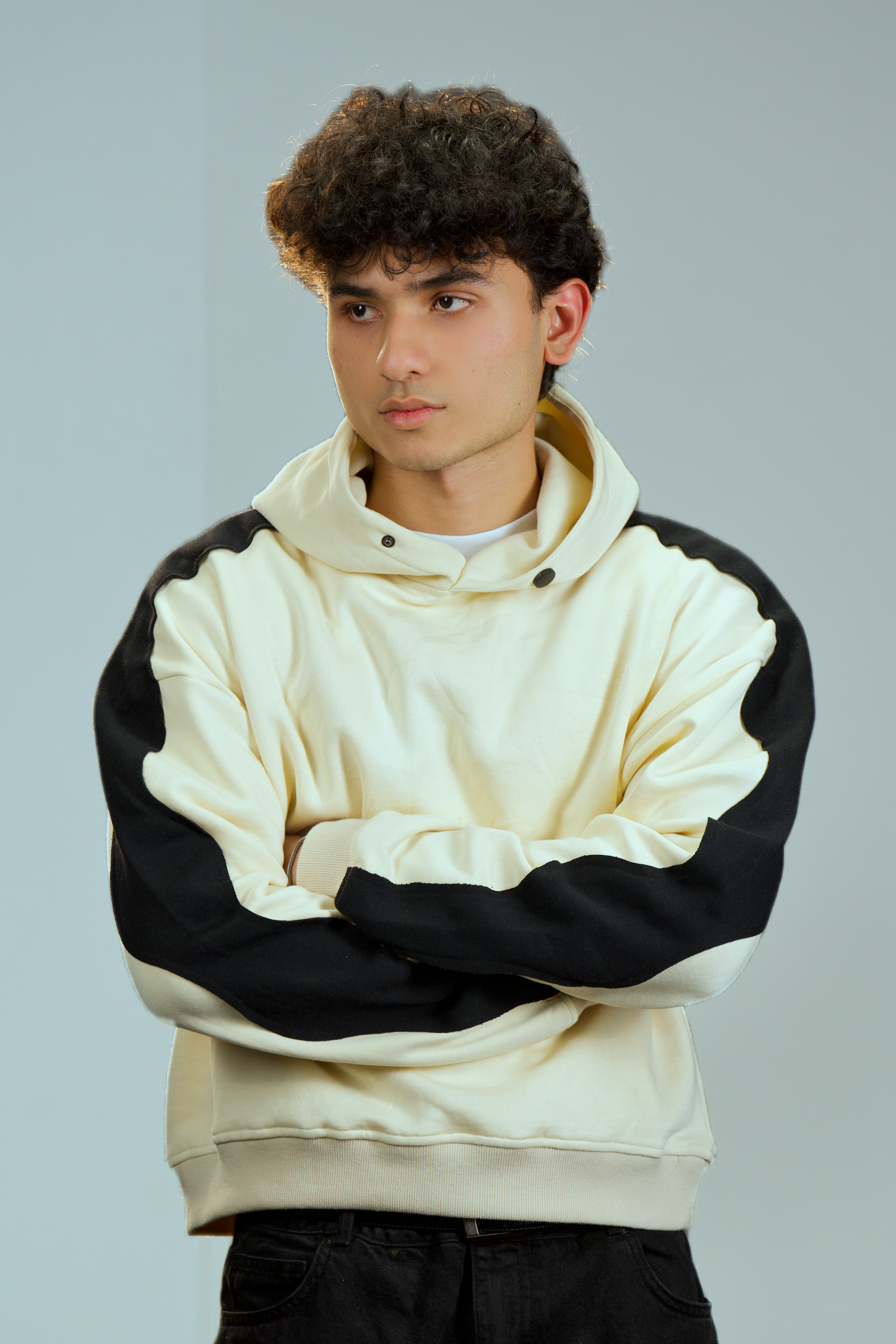 HOODIE | Cream Black