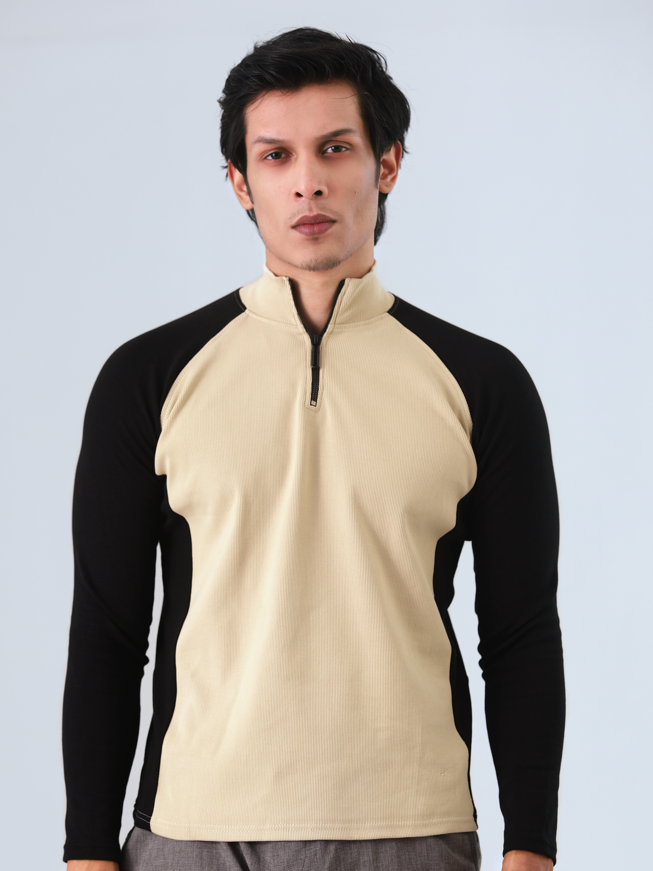 Long Sleeve Raglan | Black Beige