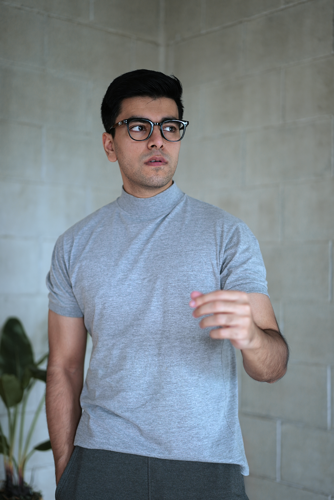 High neck T-shirt (Grey)