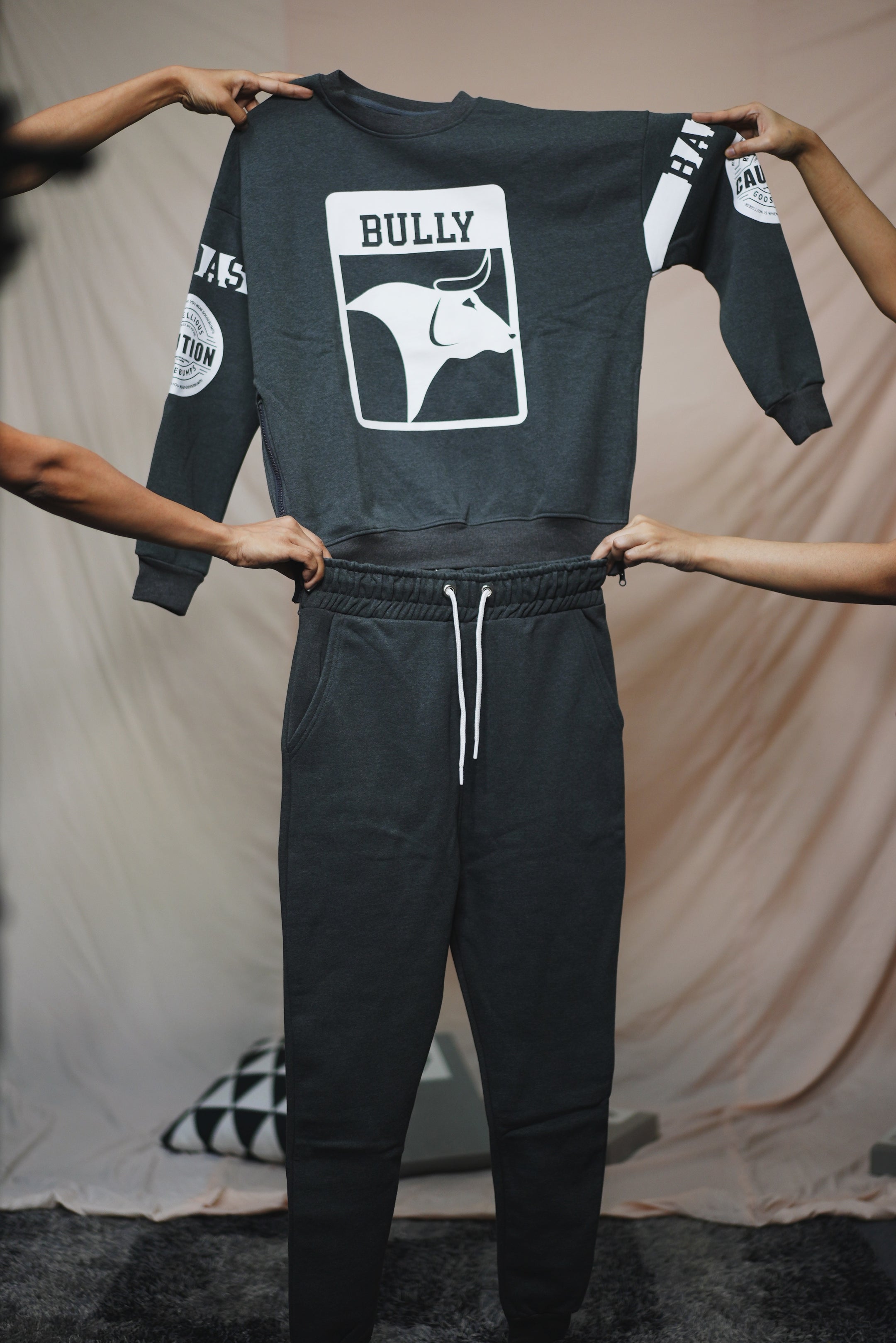 JOGGER - Charcoal Grey