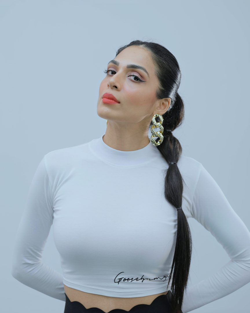 Full Sleeve Sports Crop Top