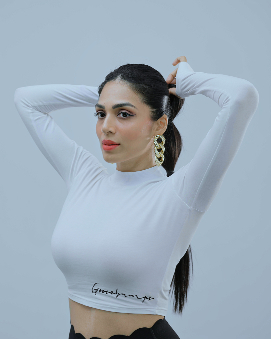 Full Sleeve Sports Crop Top