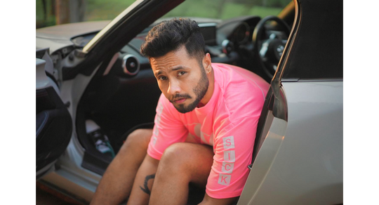 LOVE SICK - PINK DROP SHOULDER