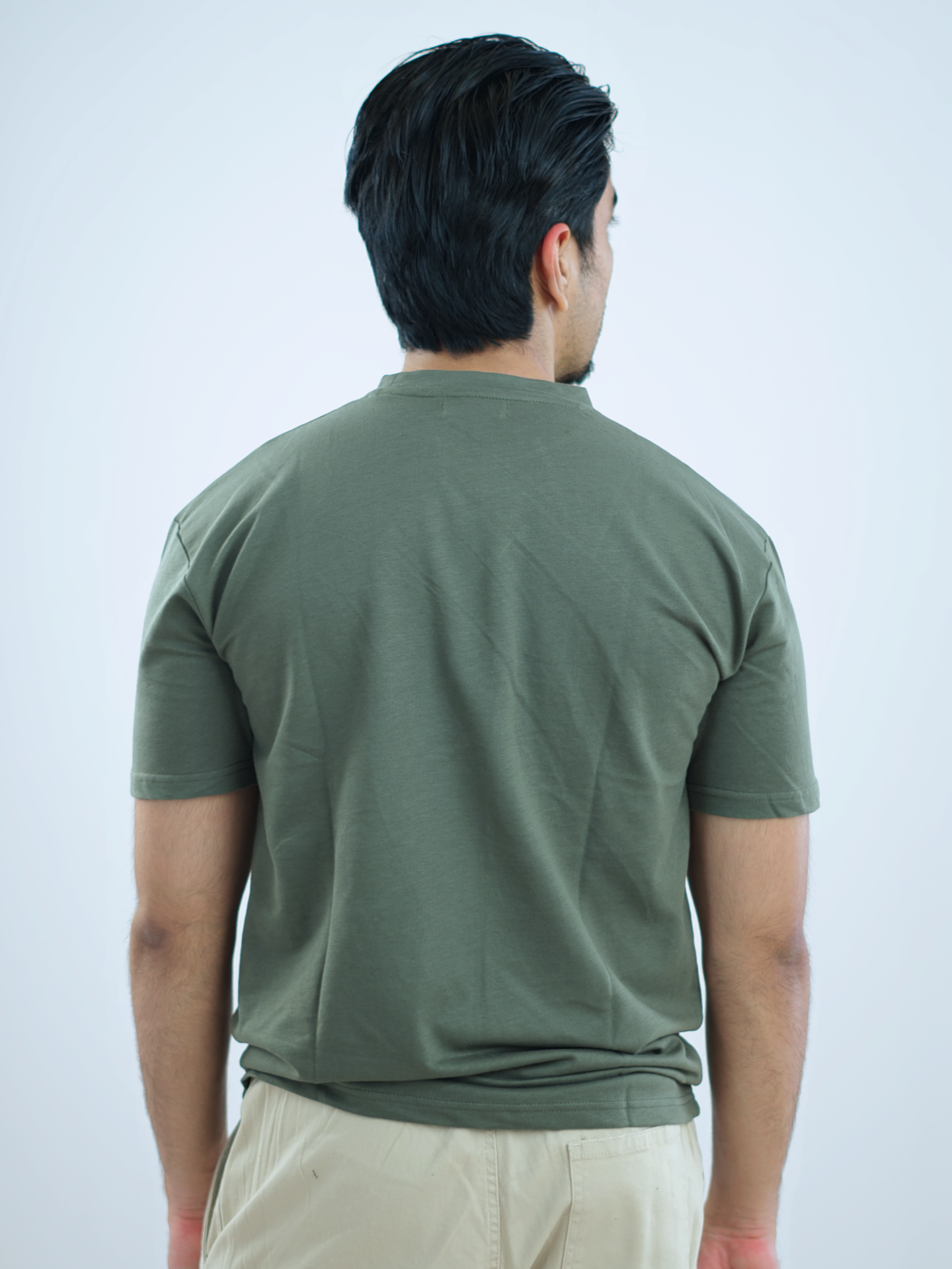 Fitted T-shirt - Olive green